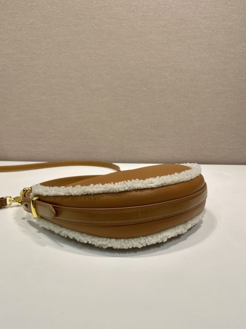 Pra*a hobo bags